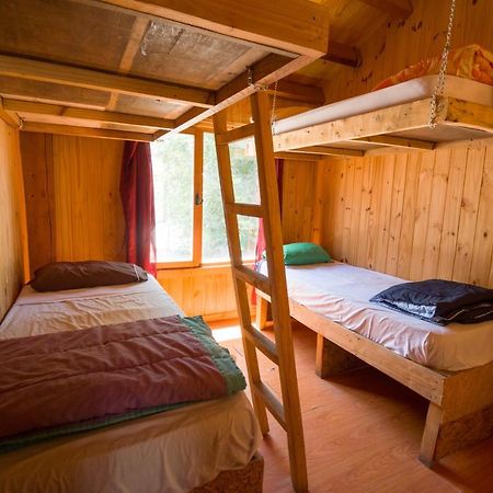 Hostel El Refugio Casa De Guias De Montana San Martin de los Andes Bagian luar foto